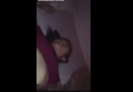 Cewe Indo Viral Aku Duduk Sambil Mainin Dagu Dia Bocil Sd Yg Lagi