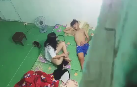 Indo.Viral Dia Sentuh Pelan Di Tengah Dada Live Streaming 2025